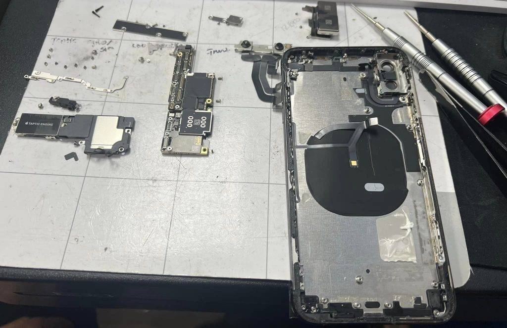 iPhone Audio IC Chip Repair – Local and Mail-In Services